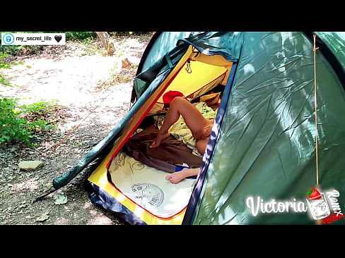 ❤️ Tented Stranger szenvedélyes kézimunkája a kamerában Porno at hu.niceporn.ru ❌️