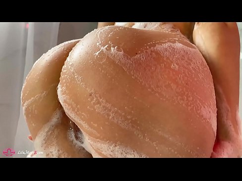 ❤️ Brunette maszturbál punci vibrátorral intenzív orgazmus a zuhanyzóban Porno at hu.niceporn.ru ❌️